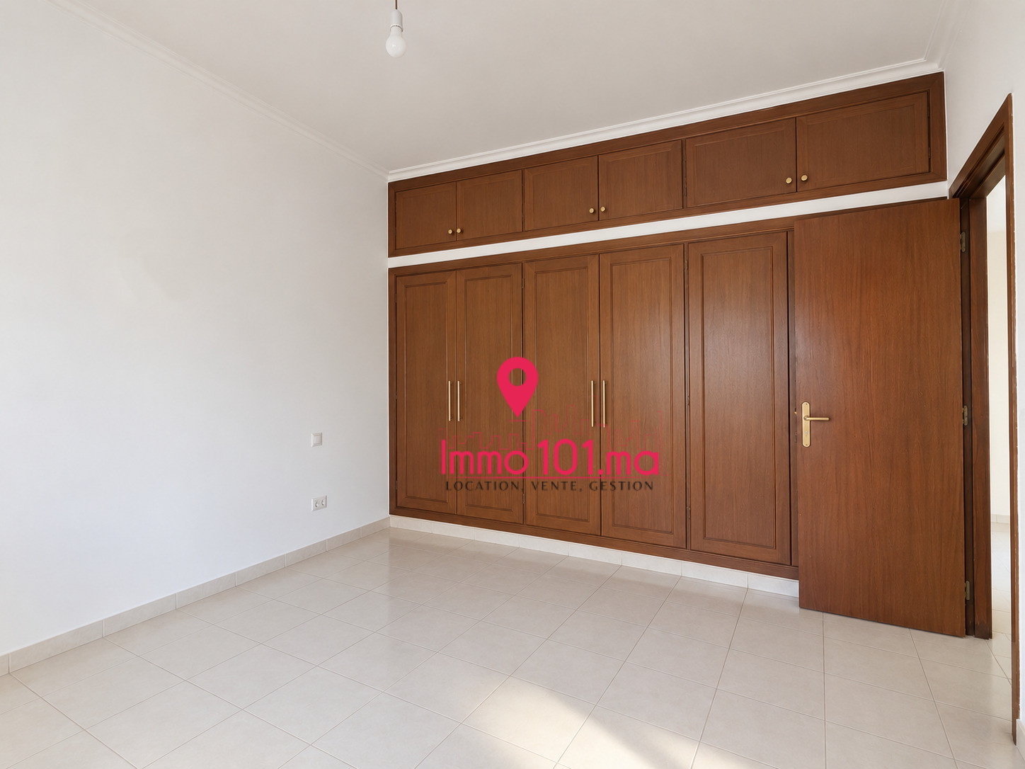 Location villa à Hay Riad AGLVV2585